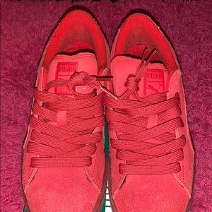 All Red Size 7 Pumas